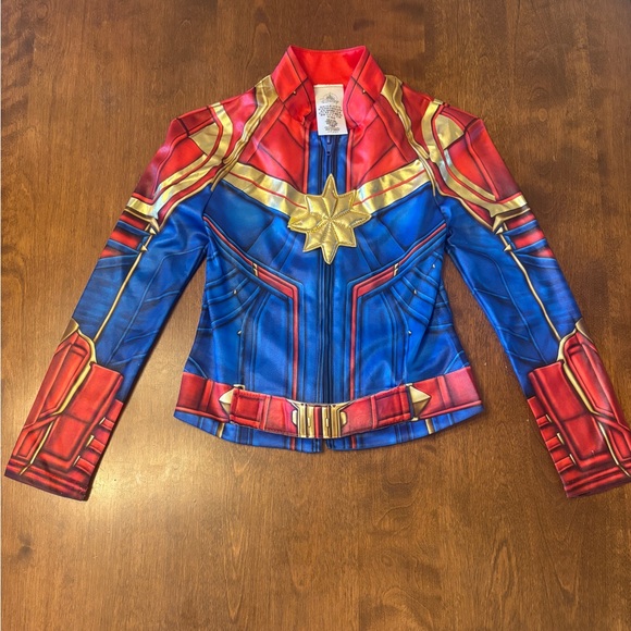 Disney Captain Marvel Costume - Picture 7 of 13